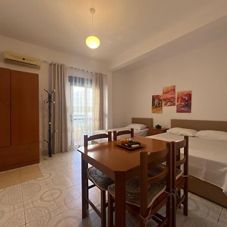 Seaside Apartments Durrës 外观 照片