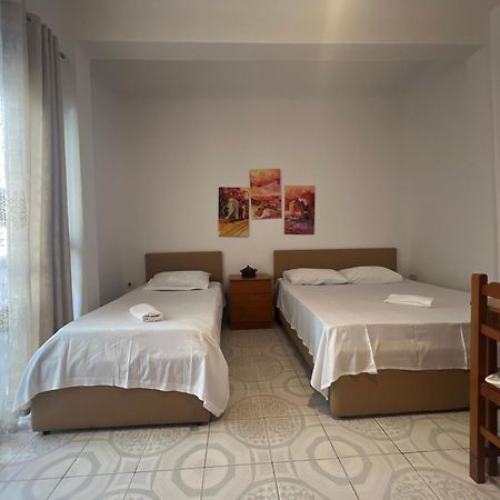 Seaside Apartments Durrës 外观 照片