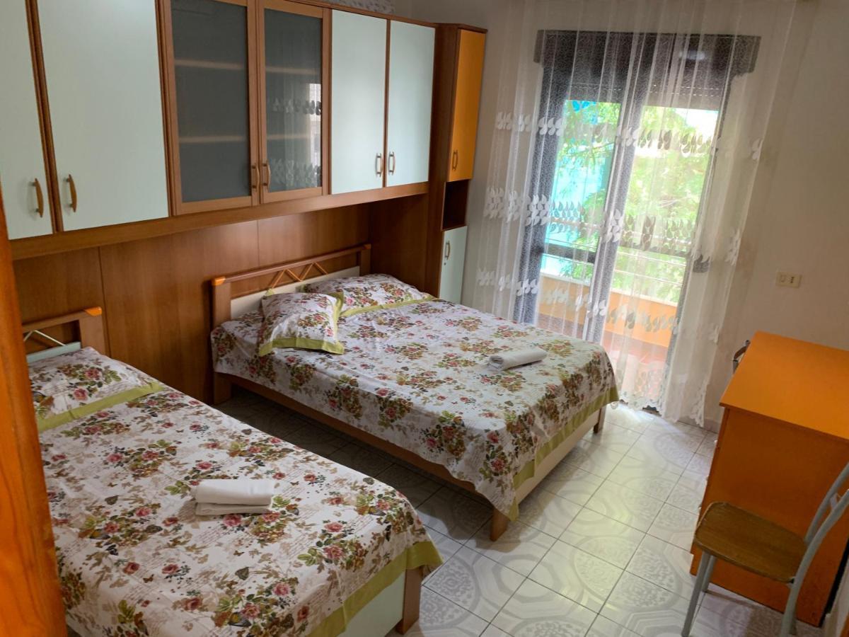 Seaside Apartments Durrës 外观 照片