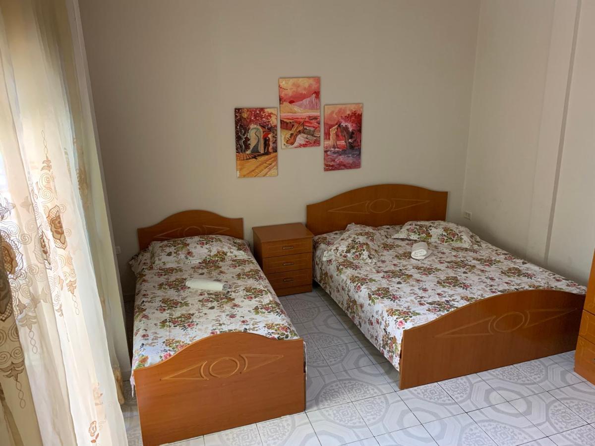 Seaside Apartments Durrës 外观 照片