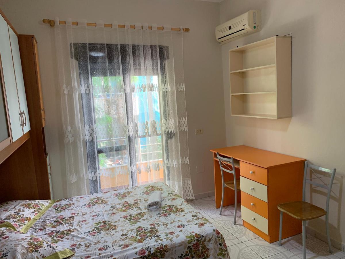 Seaside Apartments Durrës 外观 照片