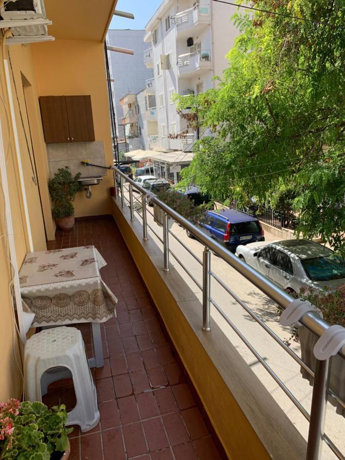 Seaside Apartments Durrës 外观 照片